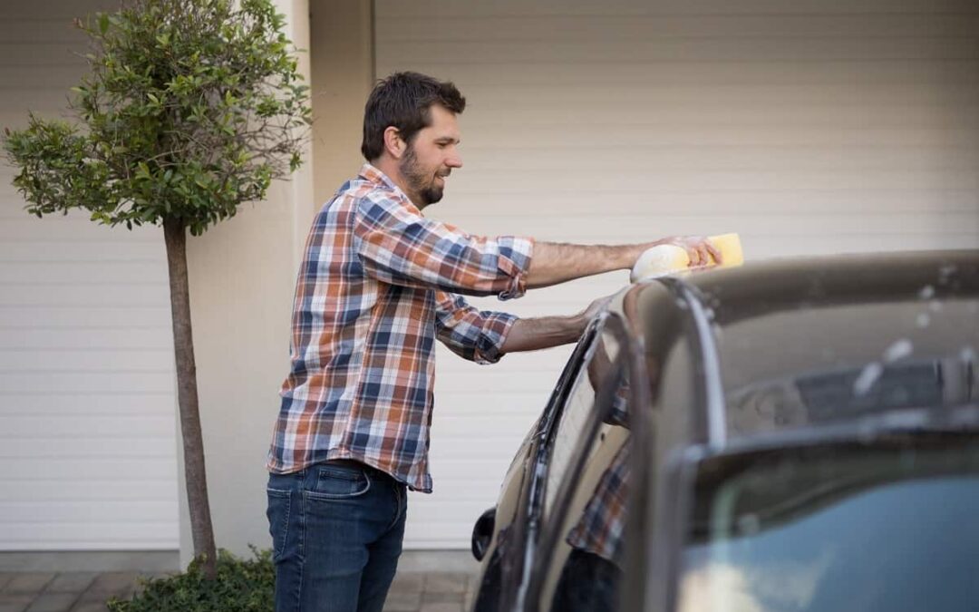 Jak przygotować samochód do oklejenia go folią?