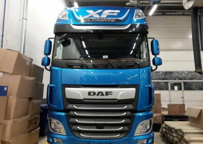 Oklejanie samochodów ciężarowych TIR