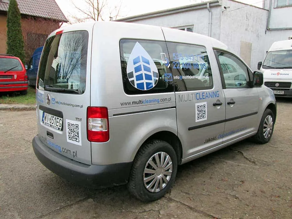 oklejanie samochodów dostawczych reklamą