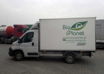 Oklejanie samochodów ciężarowych – kontener
