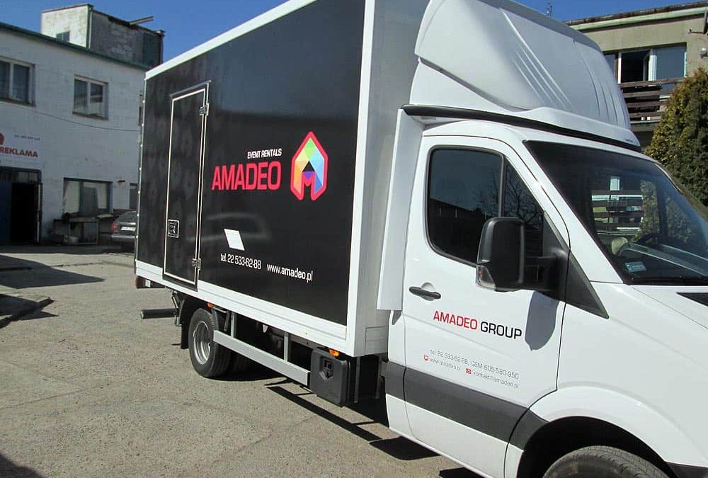 Oklejanie samochodów ciężarowych – kontener