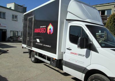 Oklejanie samochodów ciężarowych – kontener