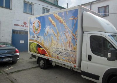 Oklejanie samochodów ciężarowych – kontener