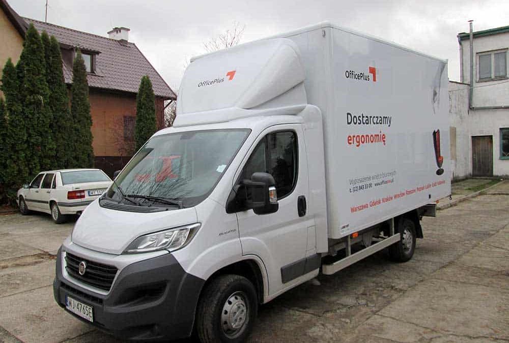 Oklejanie samochodów ciężarowych – kontener