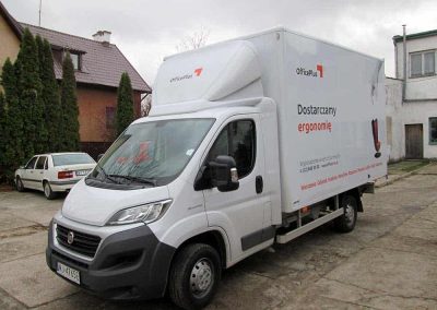 Oklejanie samochodów ciężarowych – kontener