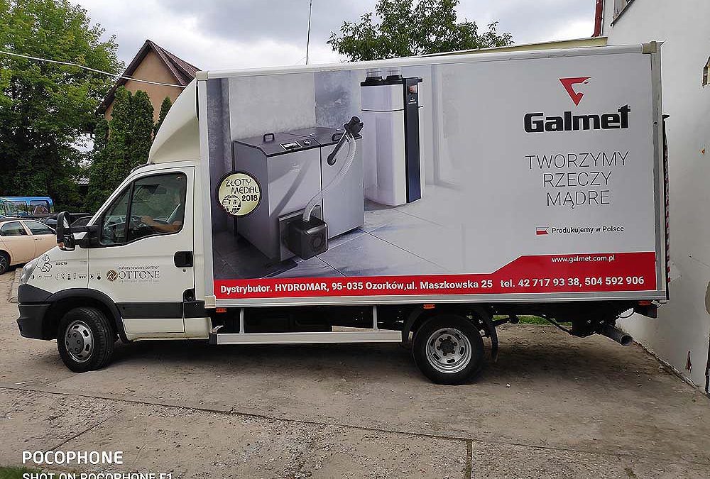 Oklejanie samochodów ciężarowych – kontener