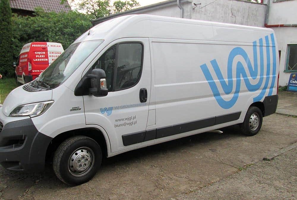 Oklejanie samochodów dostawczych Dużych