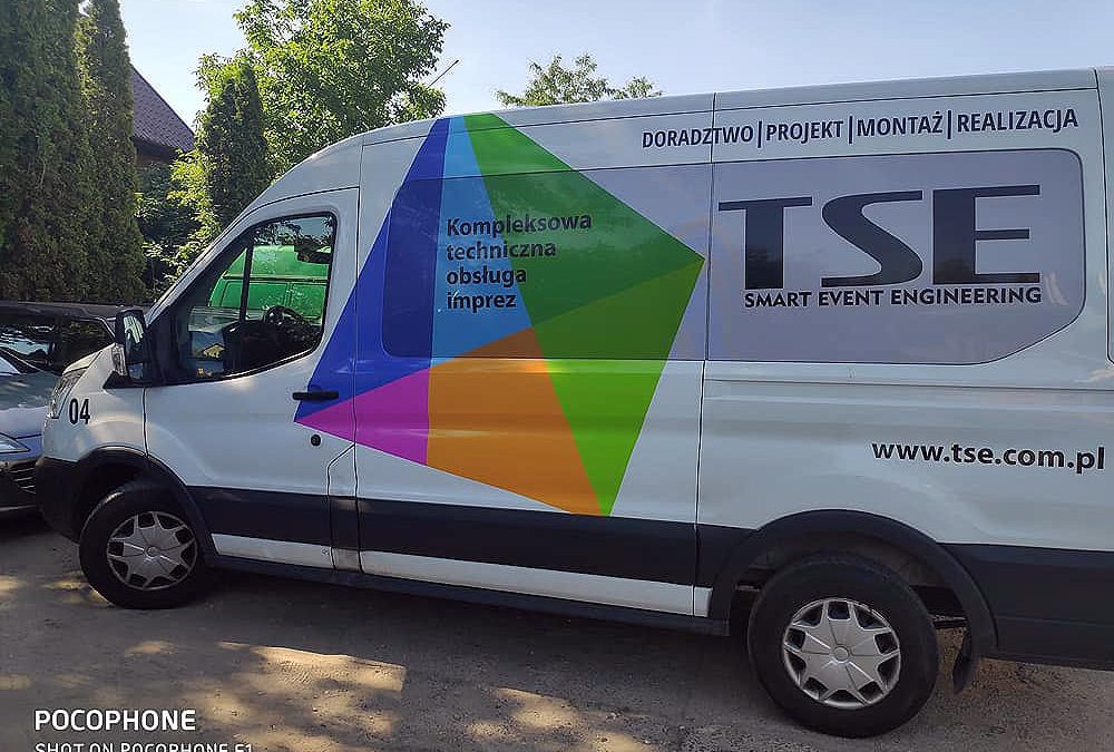 Oklejanie samochodów dostawczych dużych