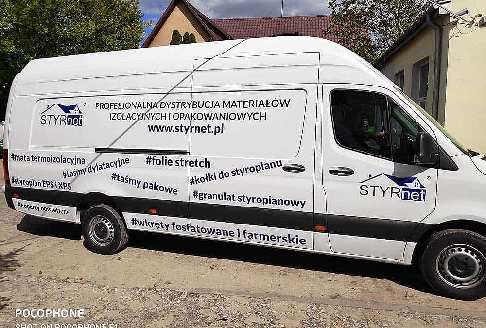 Oklejanie samochodów dostawczych dużych