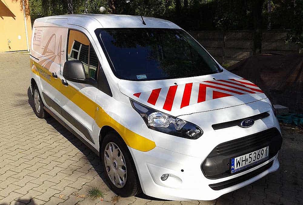 Oklejanie samochodów dostawczych małych