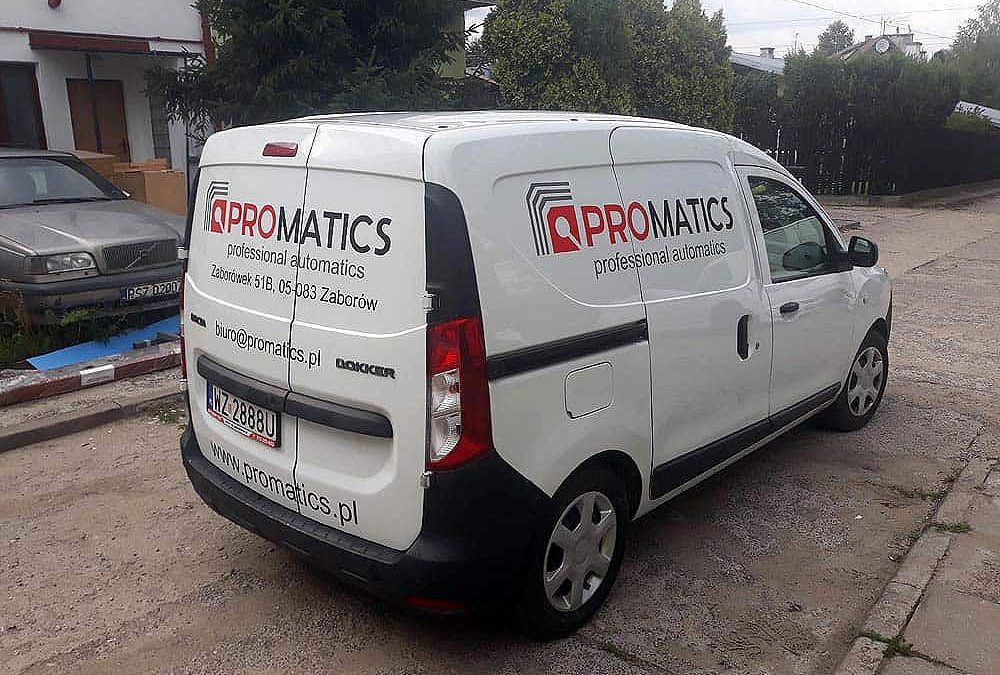 Oklejanie samochodów dostawczych małych