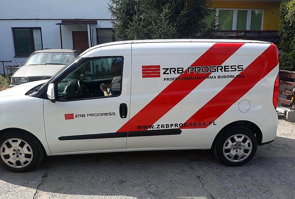 Oklejanie samochodów dostawczych małych
