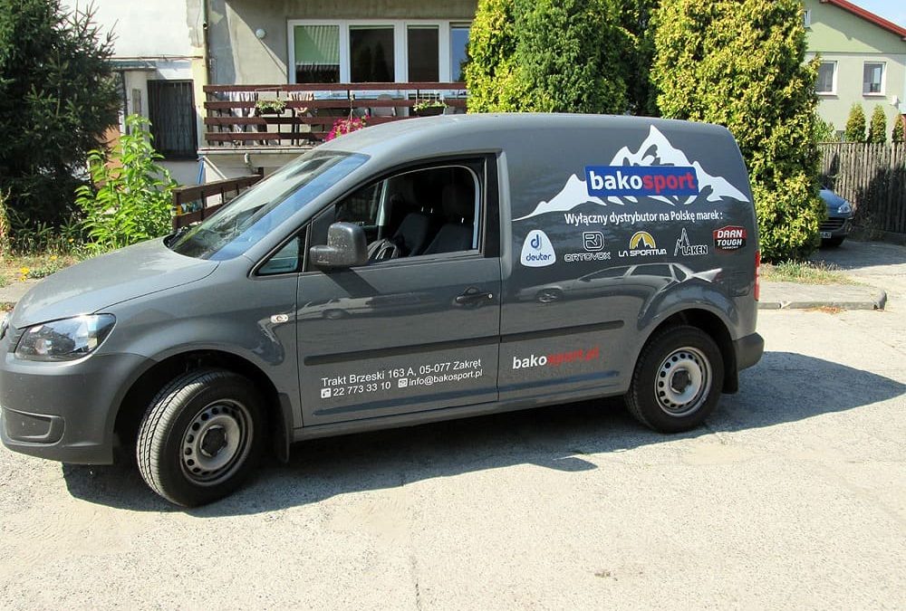 Oklejanie samochodów dostawczych małych