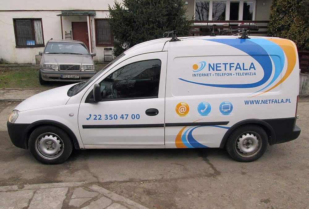 Oklejanie samochodów dostawczych małych