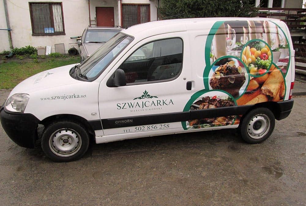 Oklejanie samochodów dostawczych małych