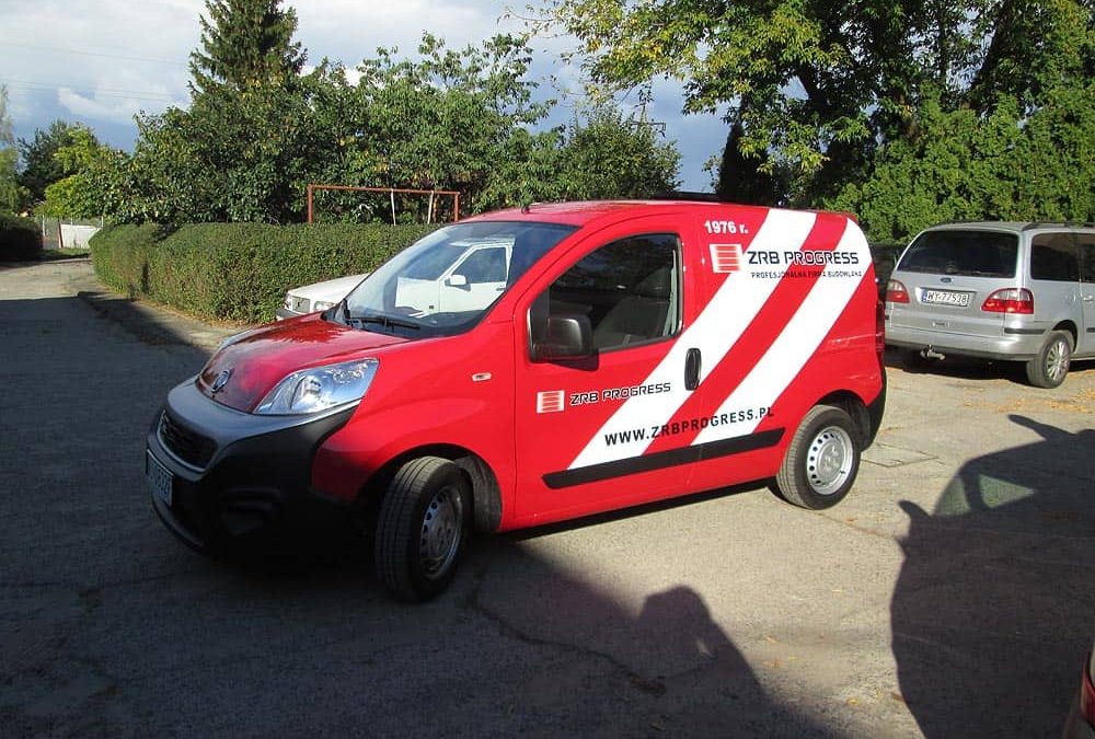 Oklejanie samochodów dostawczych małych