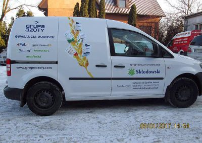 Oklejanie samochodów dostawczych małych
