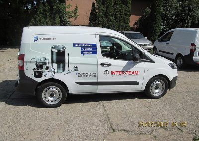 Oklejanie samochodów dostawczych małych