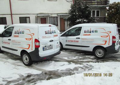 Oklejanie samochodów dostawczych małych