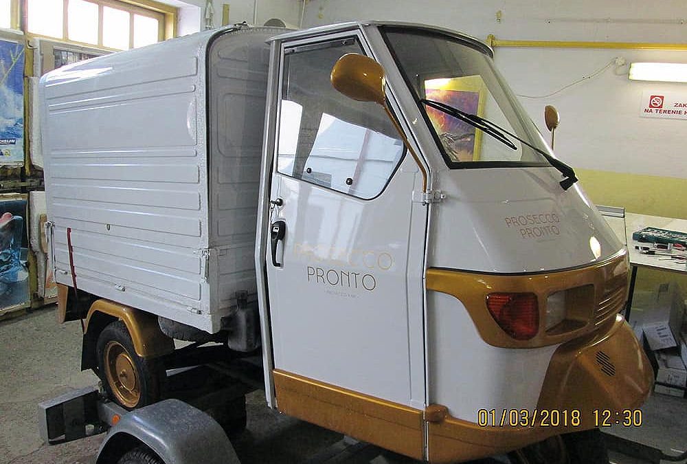 Oklejanie skutera Piaggio