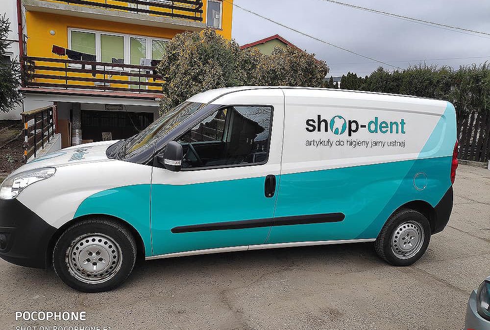 Oklejanie samochodów dostawczych małych