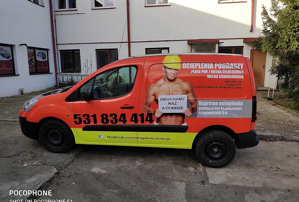 Oklejanie samochodów dostawczych małych
