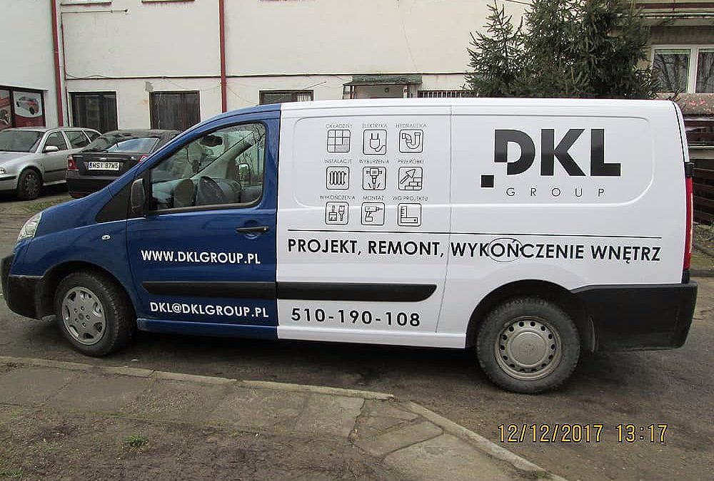 Oklejanie samochodów dostawczych średnich