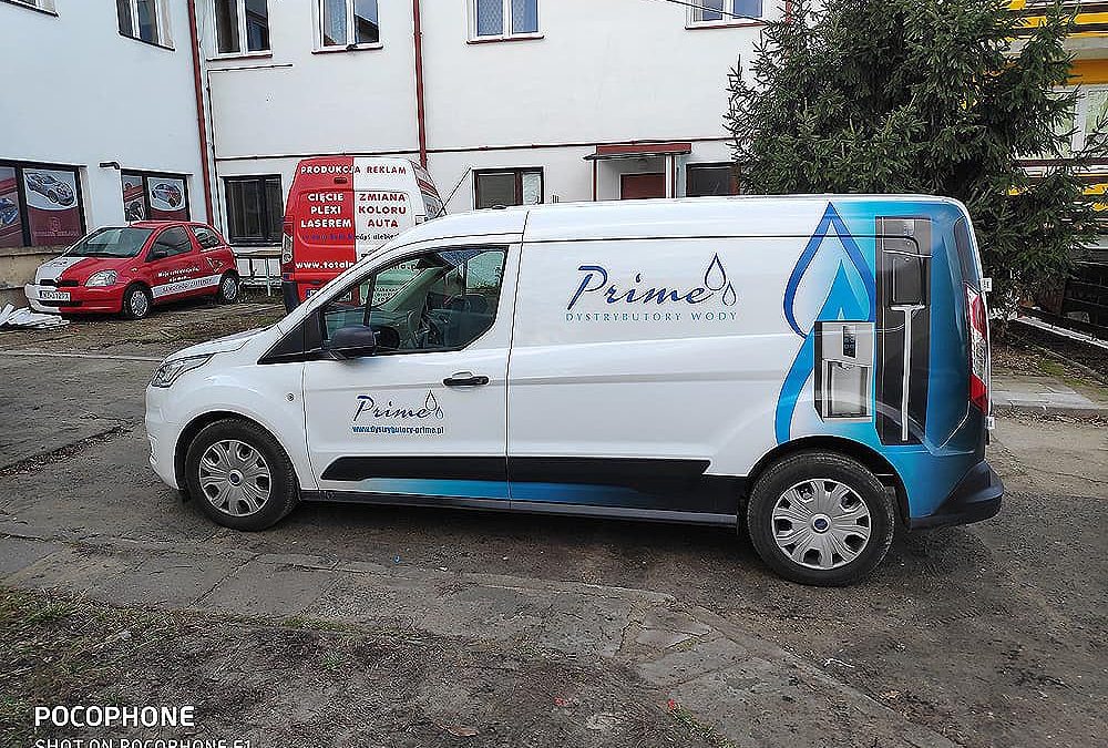 Oklejanie samochodów dostawczych średnich