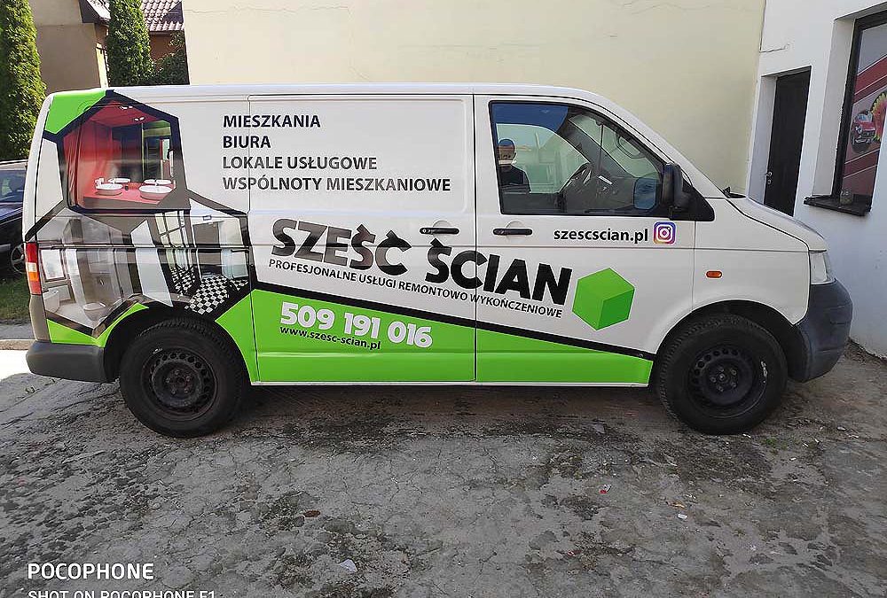 Oklejanie samochodów dostawczych średnich