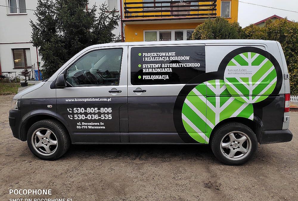 Oklejanie samochodów dostawczych średnich