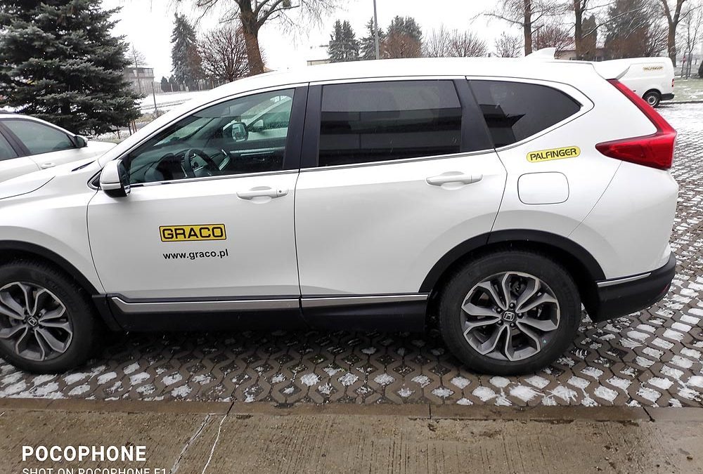 Oklejanie samochodów osobowych