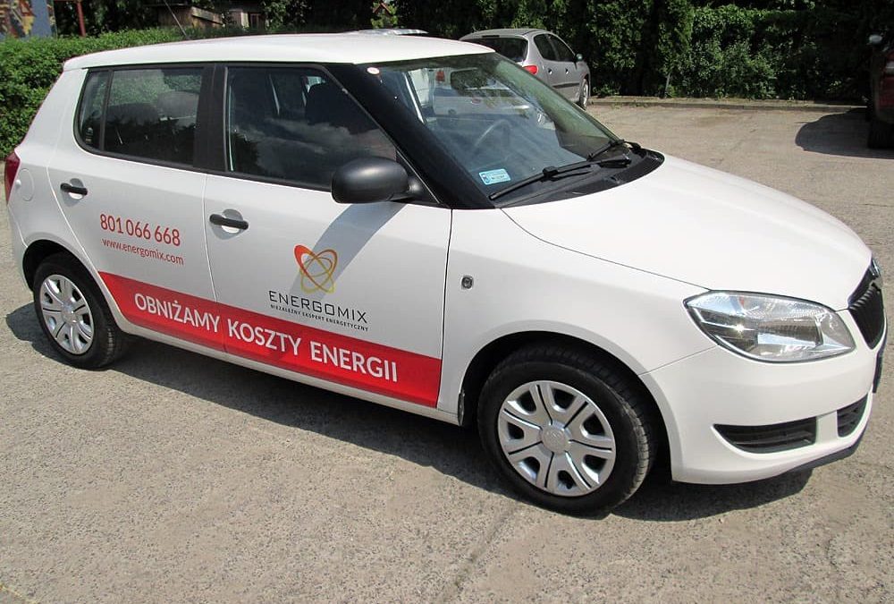 Oklejanie samochodów osobowych