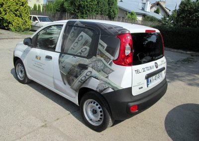 Oklejanie samochodów osobowych
