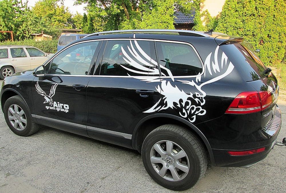 Oklejanie samochodów osobowych