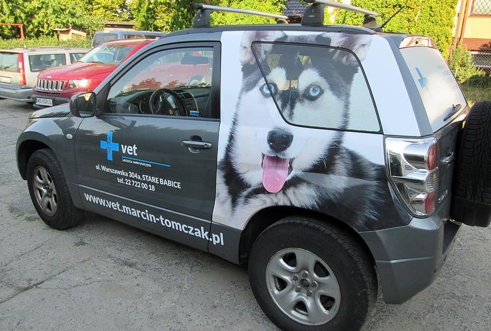 Oklejanie samochodów osobowych