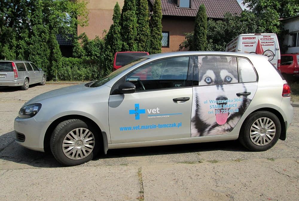 Oklejanie samochodów osobowych