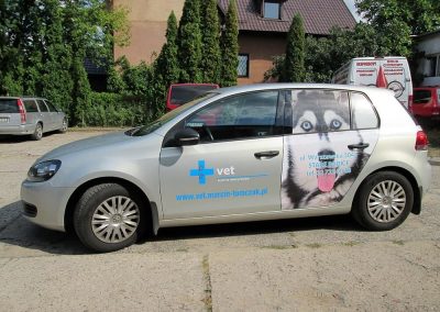 Oklejanie samochodów osobowych