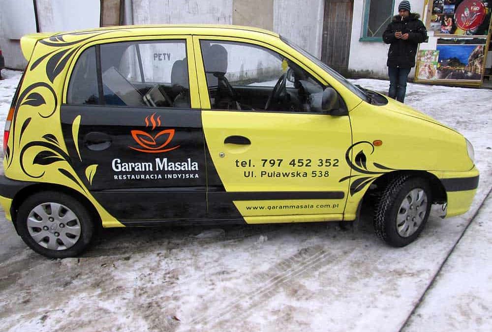 Oklejanie samochodów osobowych