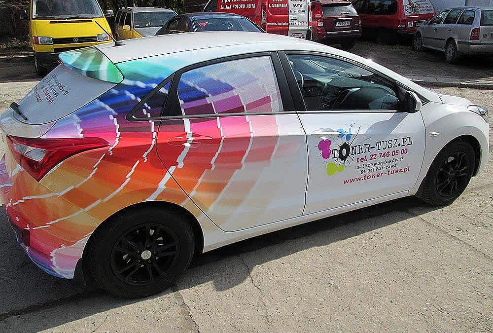 Oklejanie samochodów osobowych