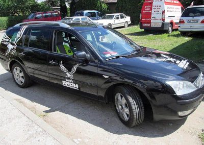 Oklejanie samochodów osobowych