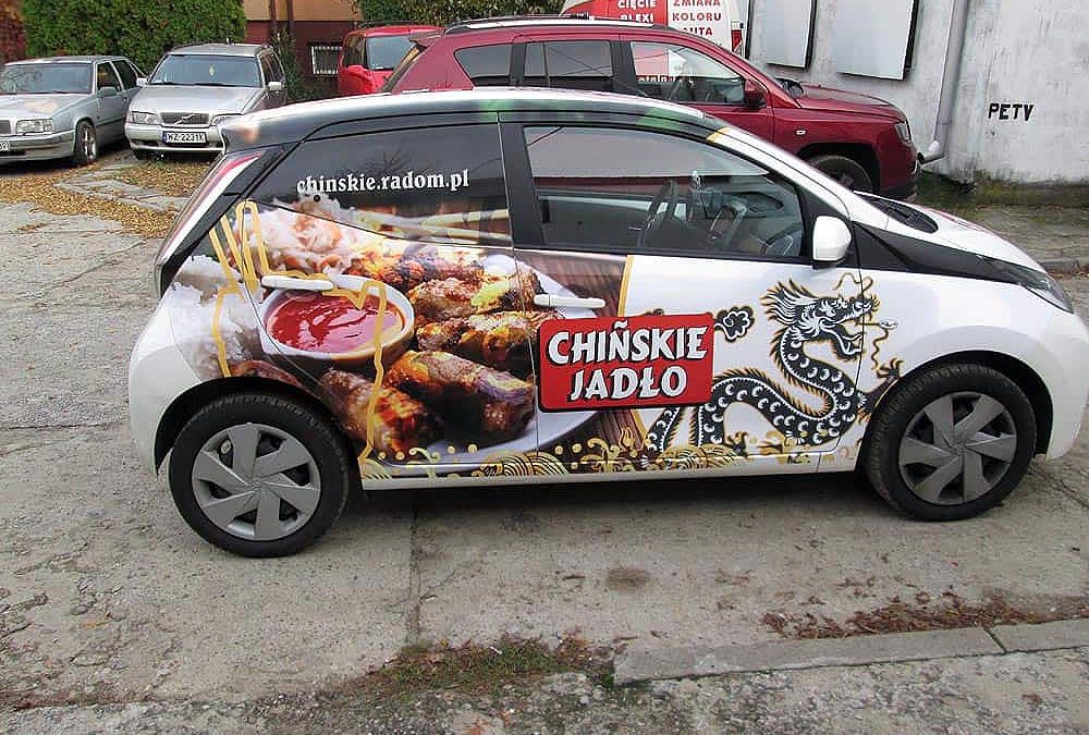 Oklejanie samochodów osobowych