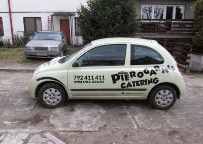 Oklejanie samochodów osobowych