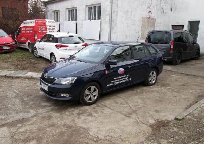 Oklejanie samochodów osobowych