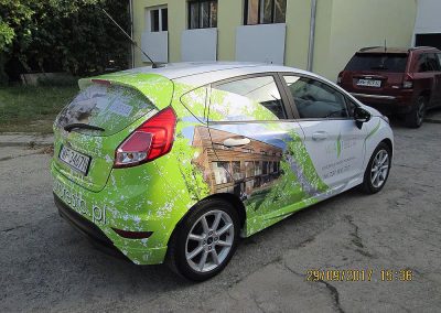 Oklejanie samochodów osobowych