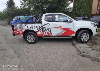 Oklejanie samochodów osobowych