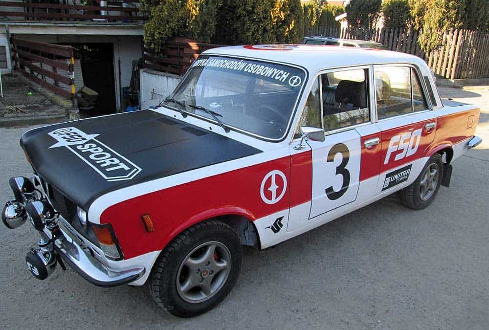 Oklejanie samochodów rajdowych