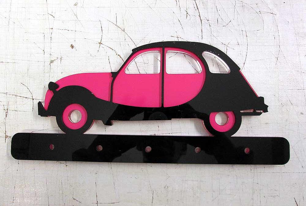 Wieszak na klucze z plexi