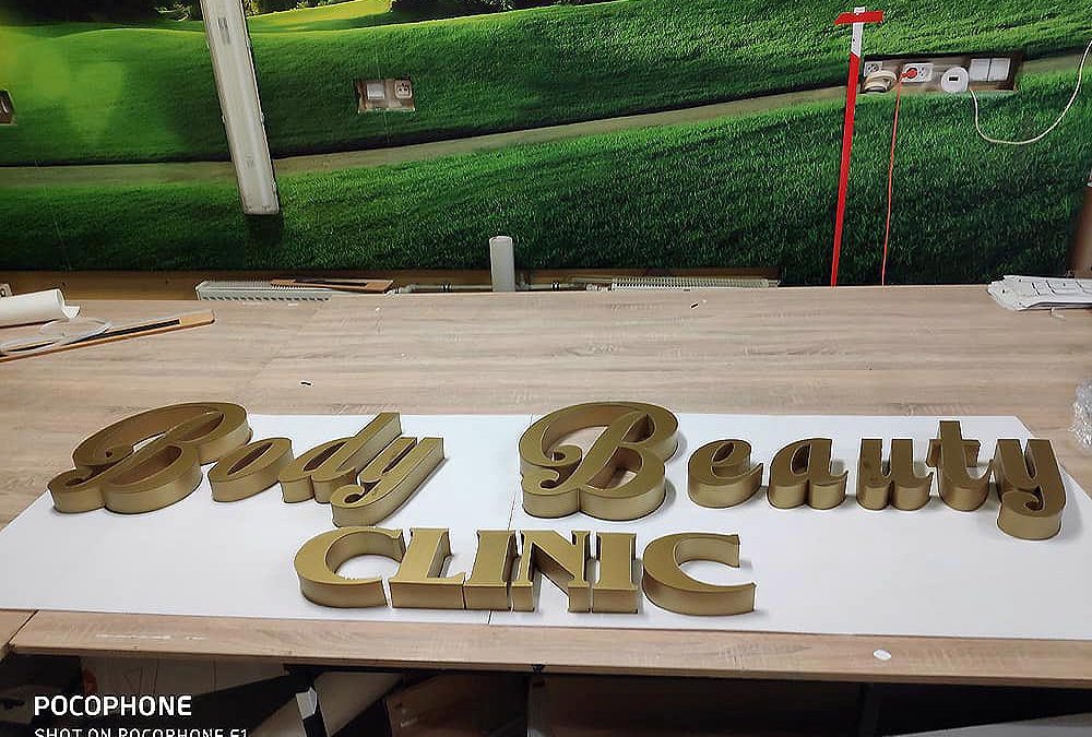 Logo przestrzenne ze styroduru