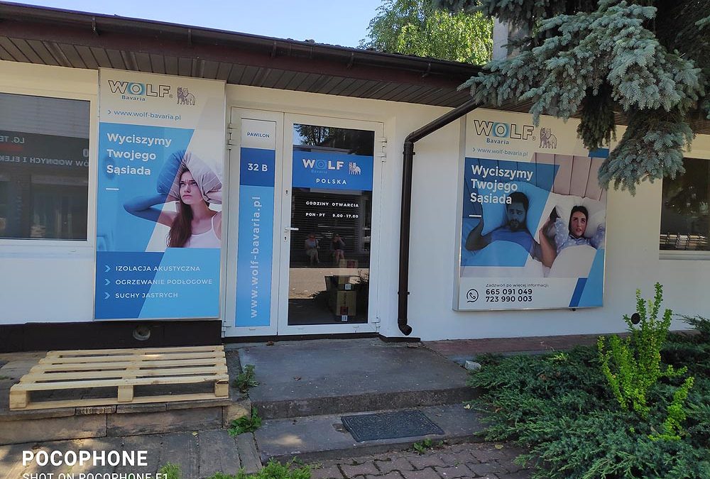 Branding sklepu – reklama podświetlana