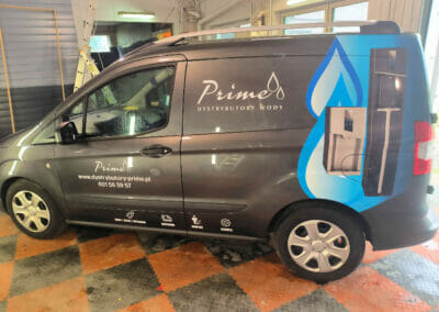 Oklejanie samochodów dostawczych małych